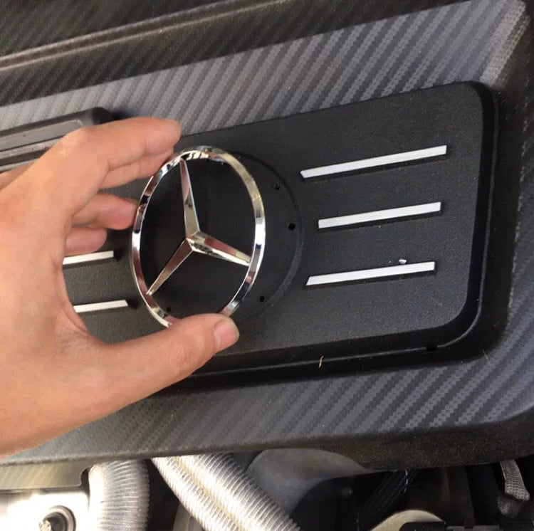 Suitable for A-standard, B-cover, C-trip-pronged E engine, GLC cover, S-class, CLA logo, GLA, Mercedes-Benz ML star, GLE GL R