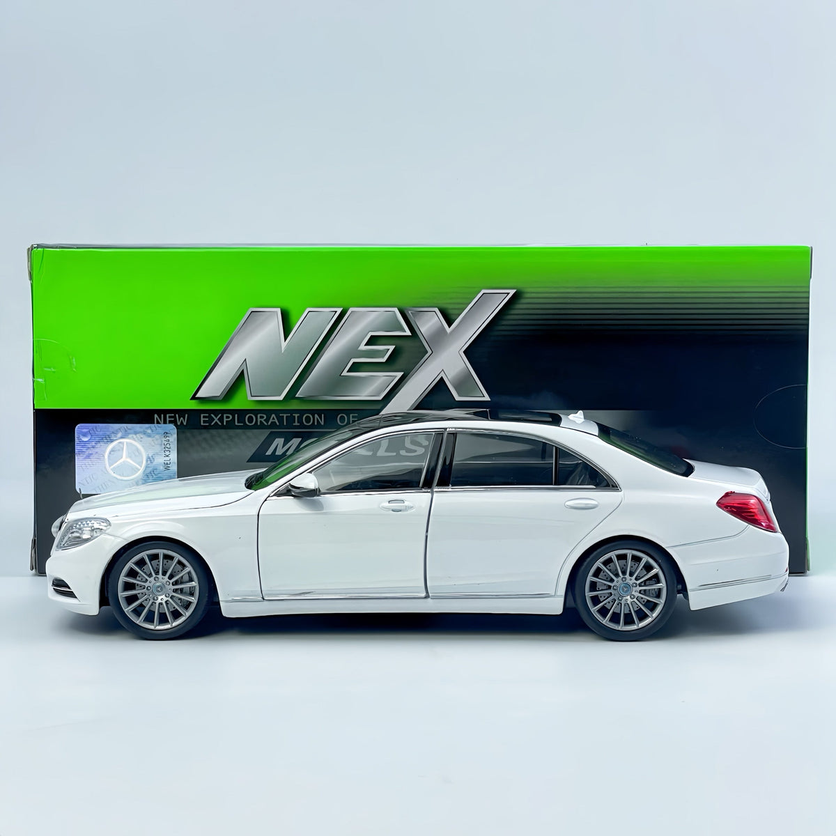 Пользовательский номерной знак 1:24 Mercedes-Benz S-Class Симуляционная модель автомобиля из сплава
