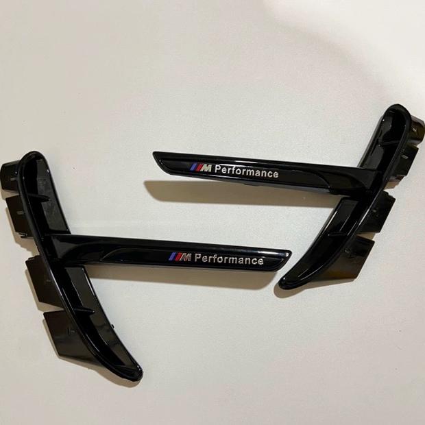 BMW M Performance Black Label gloss black fender vents