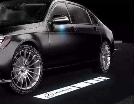 Mercedes-Benz AMG Grand Entrance Light Carpet – Side Mirror Welcome Projectors