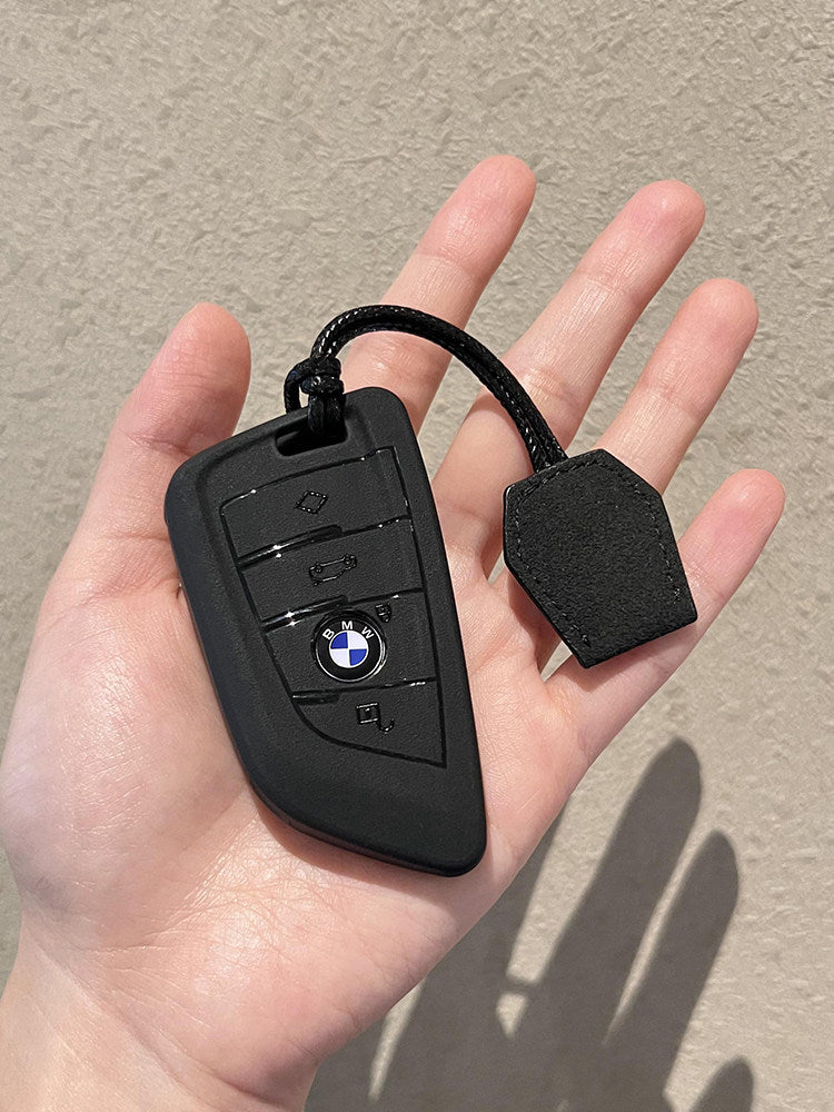 Силиконовый чехол для ключа BMW с брелоком