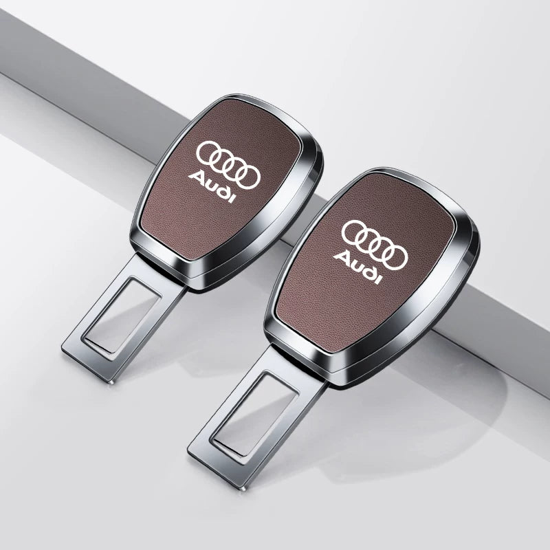 Audi Signature Seat Belt Extender – Nappa-Grain Chrome Edition