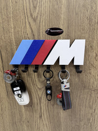 Portallaves de pared con franjas BMW M – Colgador de 6 ganchos
