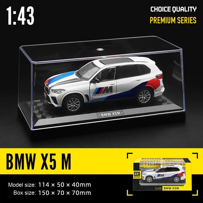 1:43 BMW X5 M Display Case – White diecast model