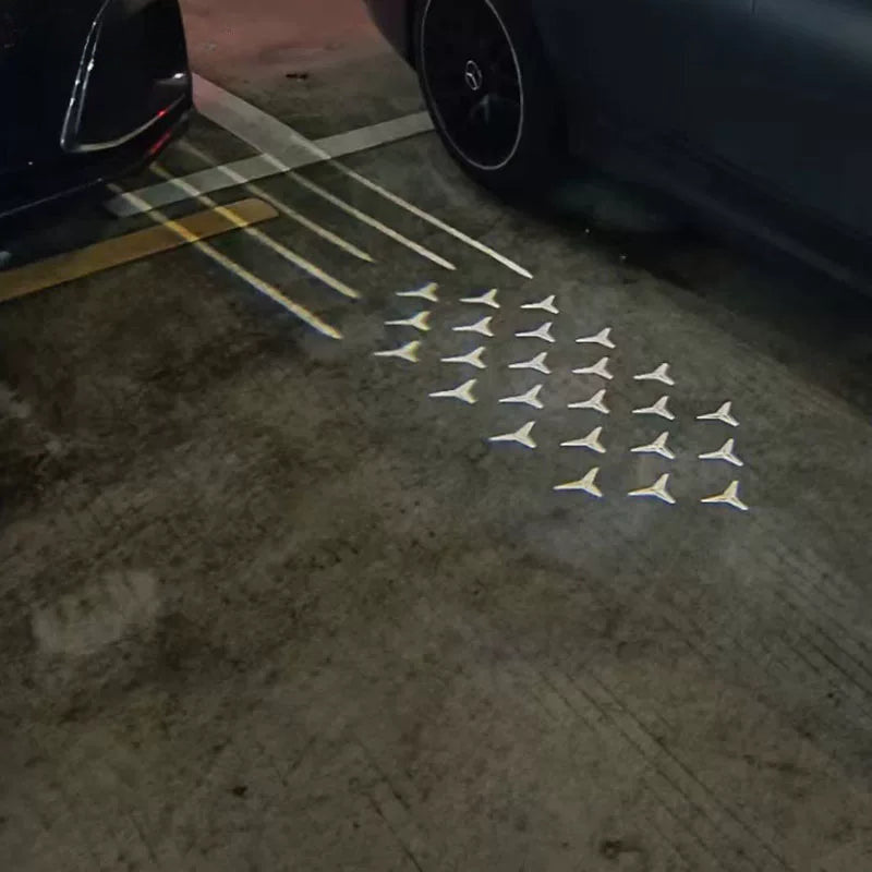 Starlight Mercedes star shower light carpet projected from the side mirror